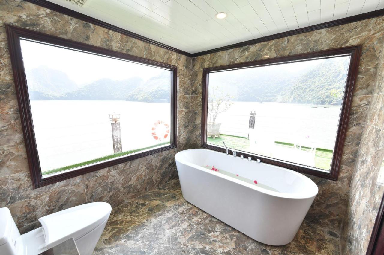 Halong Sapphire Cruise Hotel Nan Giang Екстериор снимка