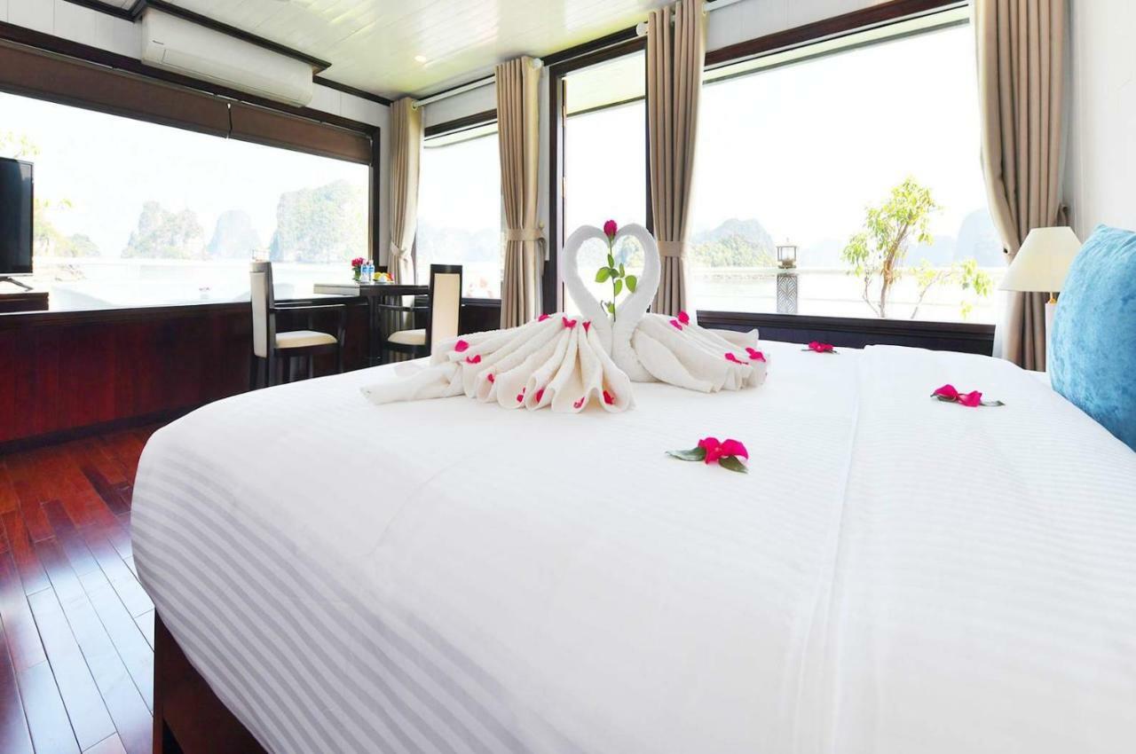 Halong Sapphire Cruise Hotel Nan Giang Екстериор снимка